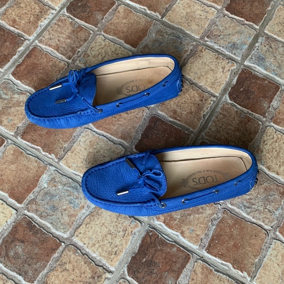 TOD’S Suede Driving Gommino Shoes - Picture 5 of 11